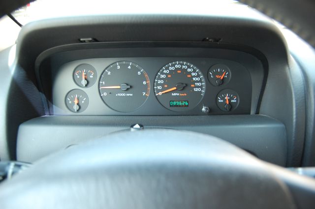 2002 Jeep Grand Cherokee Sport | Charlotte, North Carolina | ADVENTURE VANS 2002 Jeep Grand Cherokee Sport | Charlotte, North Carolina | ADVENTURE VANS