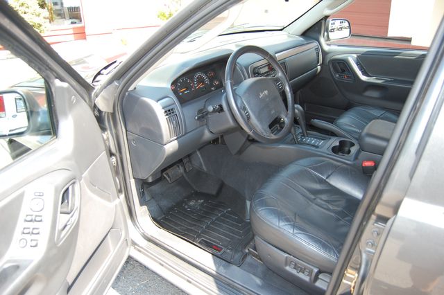 2002 Jeep Grand Cherokee Sport | Charlotte, North Carolina | ADVENTURE VANS 2002 Jeep Grand Cherokee Sport | Charlotte, North Carolina | ADVENTURE VANS