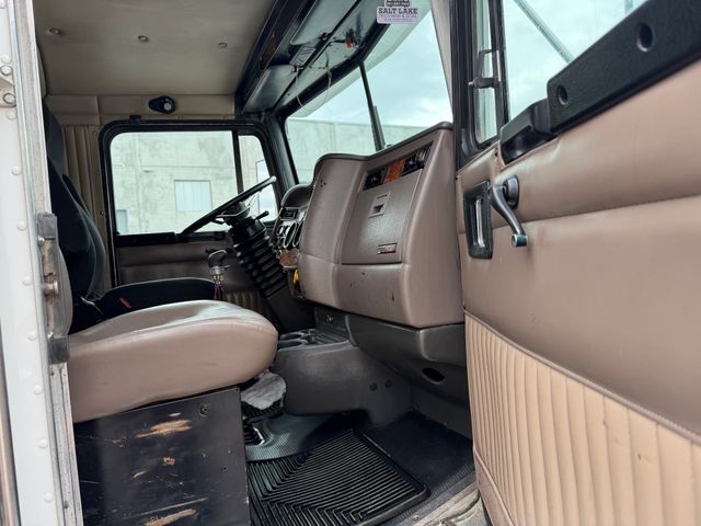 2002 Kenworth W900 Day Cab