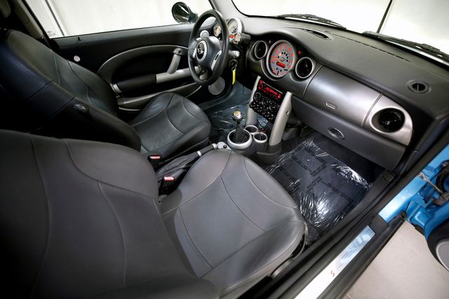 2002 Mini Cooper S | Burbank, California | MDK International 2002 Mini Cooper S | Burbank, California | MDK International