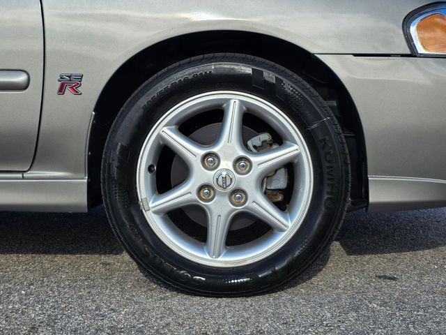 2002 Nissan Sentra SE-R 2002 Nissan Sentra SE-R