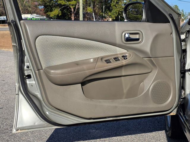 2002 Nissan Sentra SE-R 2002 Nissan Sentra SE-R