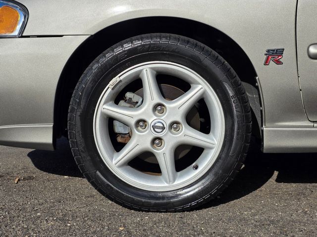 2002 Nissan Sentra SE-R 2002 Nissan Sentra SE-R