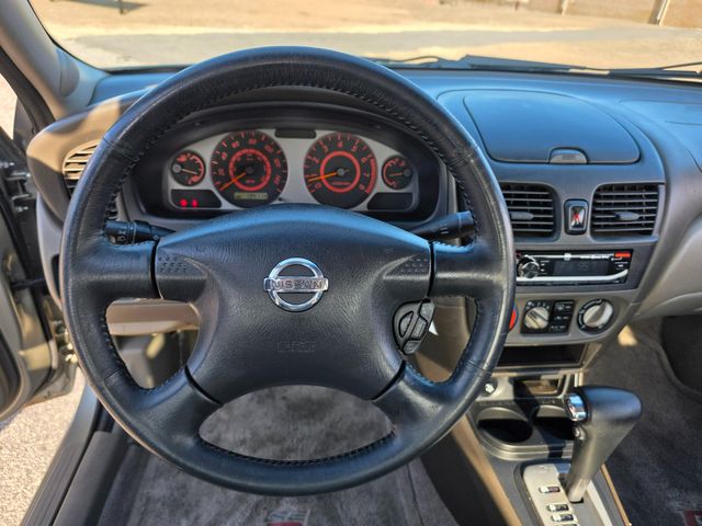 2002 Nissan Sentra SE-R 2002 Nissan Sentra SE-R