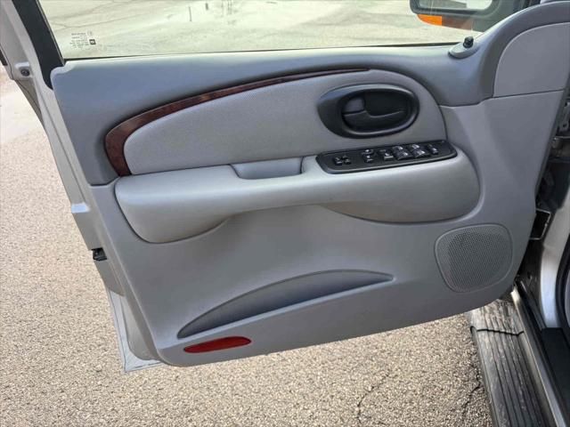 2002 Oldsmobile Bravada Base