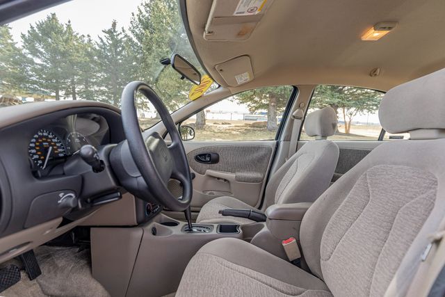 2002 Saturn S-Series SL2 | Great Falls, Montana | Bleskin Motor Company 2002 Saturn S-Series SL2 | Great Falls, Montana | Bleskin Motor Company