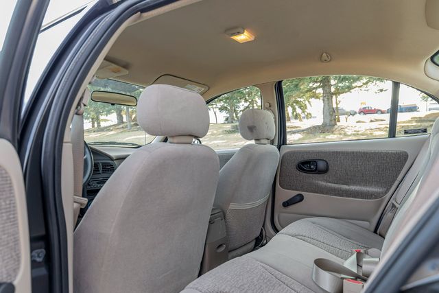 2002 Saturn S-Series SL2 | Great Falls, Montana | Bleskin Motor Company 