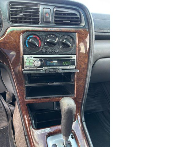 2002 Subaru Outback Base