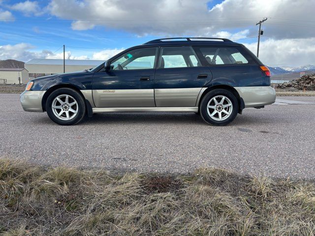 2002 Subaru Outback Base