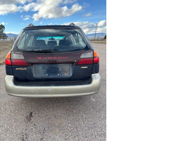 2002 Subaru Outback Base