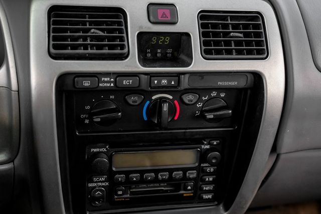 2002 Toyota 4Runner SR5