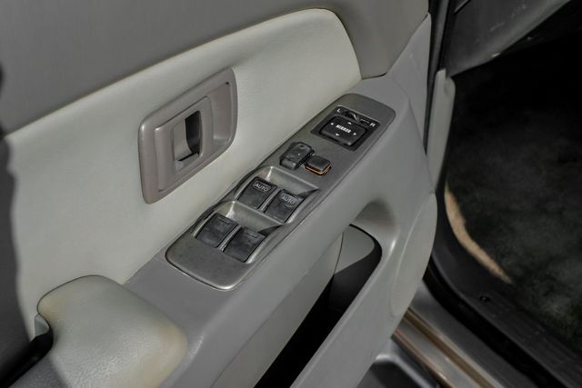 2002 Toyota 4Runner SR5