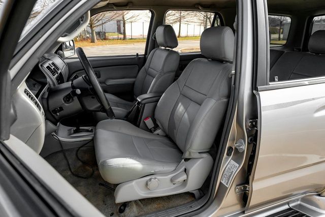 2002 Toyota 4Runner SR5