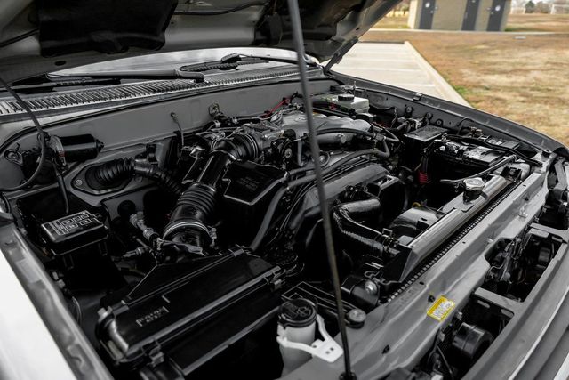 2002 Toyota 4Runner SR5