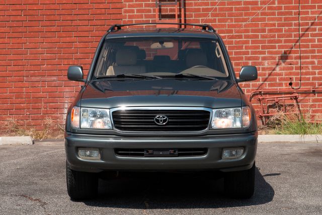 2002 Toyota Land Cruiser Base | Van Nuys, CA | Stellar Auto INC.