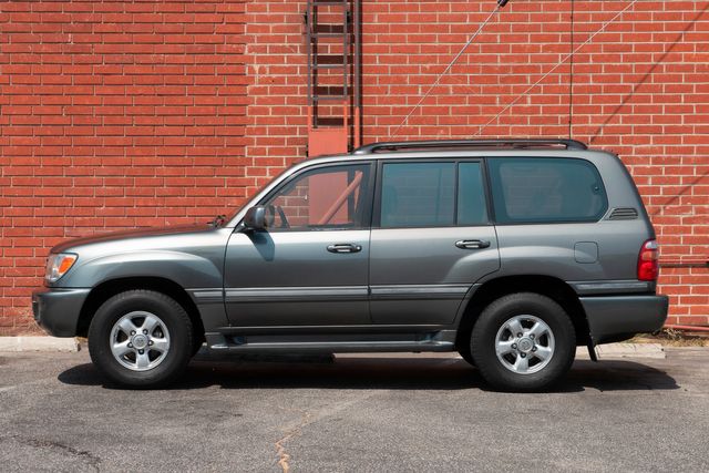 2002 Toyota Land Cruiser Base | Van Nuys, CA | Stellar Auto INC. 2002 Toyota Land Cruiser Base | Van Nuys, CA | Stellar Auto INC.
