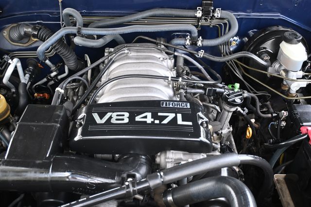 2002 Toyota Sequoia SR5