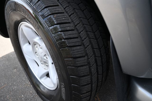 2002 Toyota Sequoia SR5