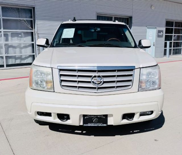 2003 Cadillac Escalade 2WD | Lubbock, TX | Chaparral Motors - Lubbock 2003 Cadillac Escalade 2WD | Lubbock, TX | Chaparral Motors - Lubbock
