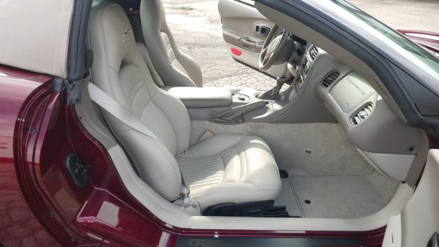 2003 Chevrolet Corvette 50TH ANNIVERSARY ROADSTER - ONLY 4200 MILES