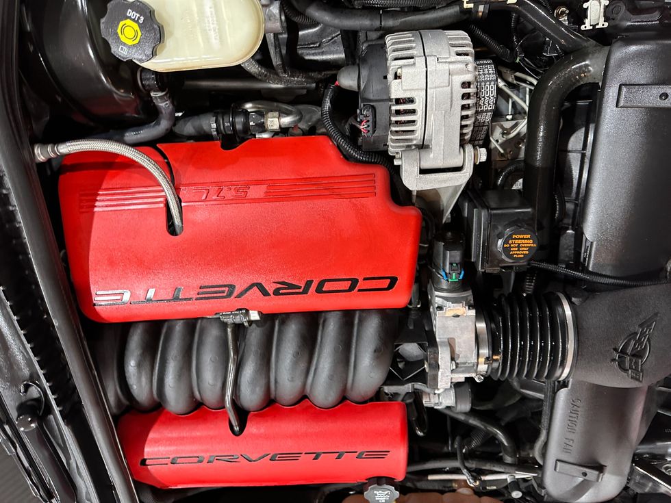 2003年 HYDE HORIZON 2003 Chevrolet Corvette Z06 HUD, Alloys, 100% Original, Only