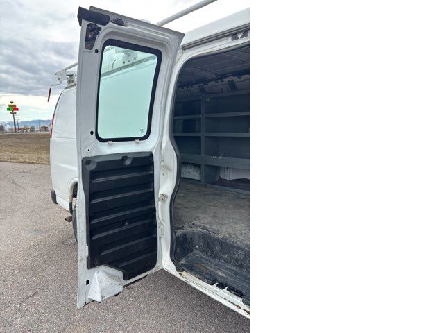 2003 Chevrolet Express 2500