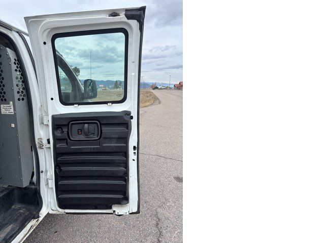 2003 Chevrolet Express 2500