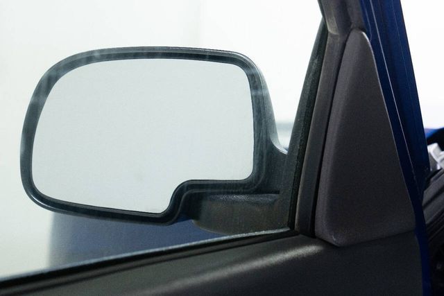 2003 Chevrolet Silverado 1500 LS 2dr Standard Cab Rwd SB | Houston, TX | Houston Auto Credit 2003 Chevrolet Silverado 1500 LS 2dr Standard Cab Rwd SB | Houston, TX | Houston Auto Credit