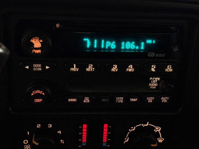 2003 Chevrolet Silverado 1500 LS 2dr Standard Cab Rwd SB | Houston, TX | Houston Auto Credit 2003 Chevrolet Silverado 1500 LS 2dr Standard Cab Rwd SB | Houston, TX | Houston Auto Credit