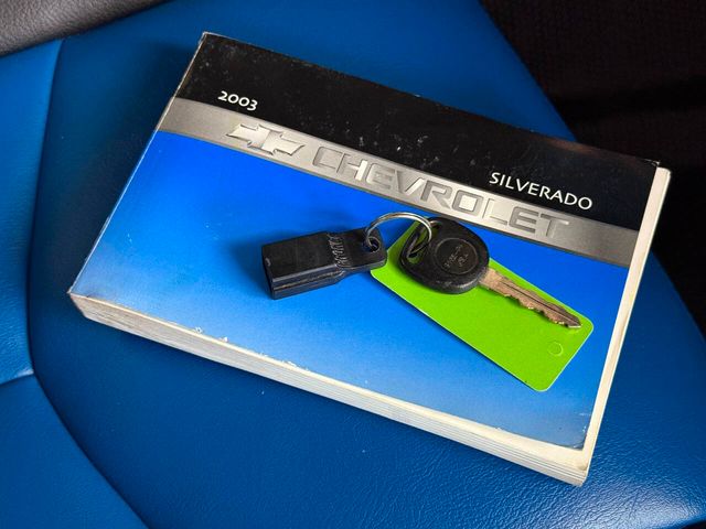 2003 Chevrolet Silverado 1500 LS 2dr Standard Cab Rwd SB | Houston, TX | Houston Auto Credit 2003 Chevrolet Silverado 1500 LS 2dr Standard Cab Rwd SB | Houston, TX | Houston Auto Credit