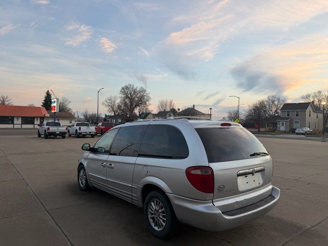 2003 Chrysler Town and Country Limited | Dickinson, ND | Heiser Motors