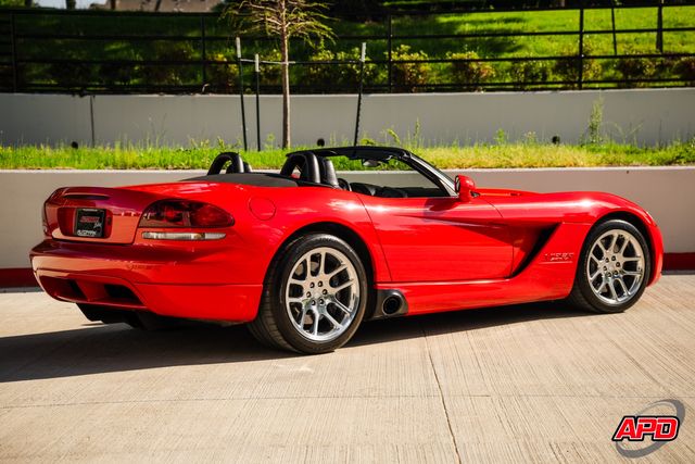 2003 Dodge Viper SRT-10
