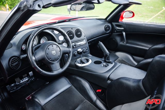 2003 Dodge Viper SRT-10