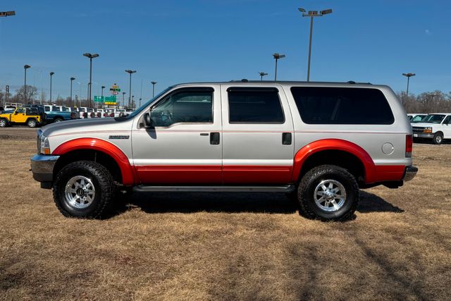 2003 Ford Excursion XLT | Roscoe, IL | Autoland Outlets