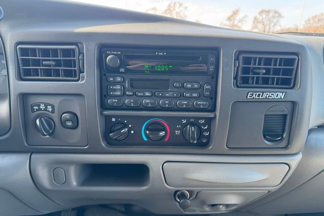 2003 Ford Excursion XLT | Roscoe, IL | Autoland Outlets 2003 Ford Excursion XLT | Roscoe, IL | Autoland Outlets