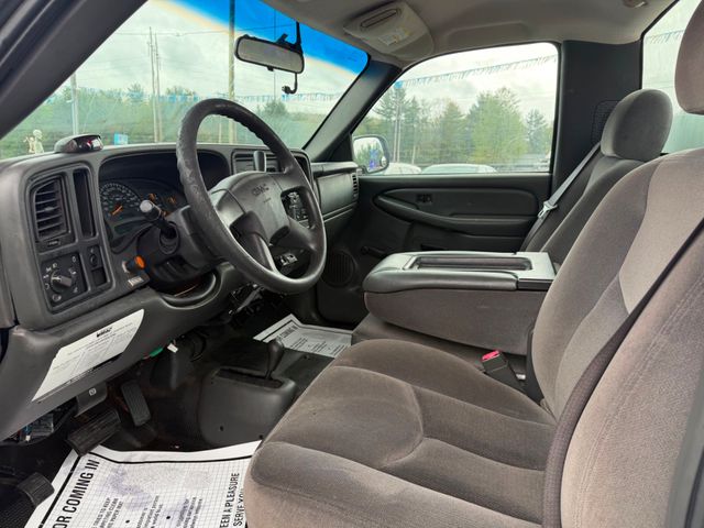 2003 GMC Sierra 2500HD Work Truck