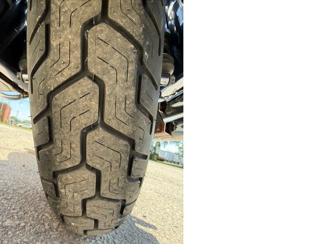 2003 Harley-Davidson Road King Base