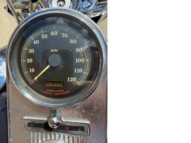 2003 Harley-Davidson Road King Base