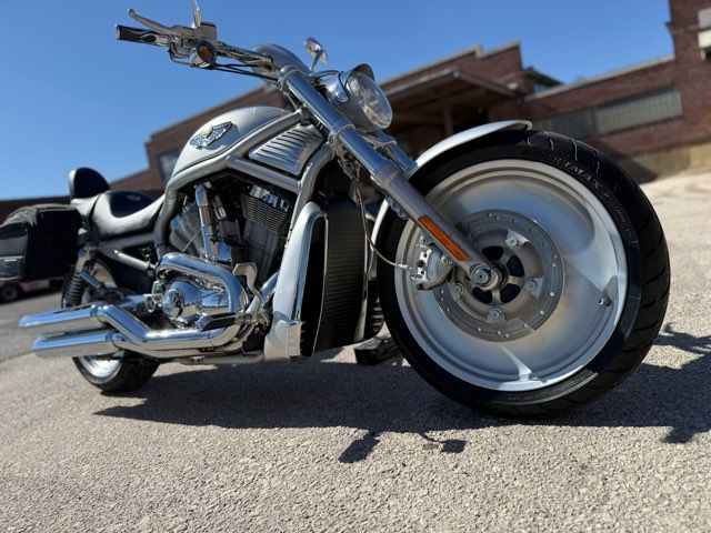 2003 Harley-Davidson VRSC V-Rod Anniversary | Oaks, PA | East 11 Motorcycle Exchange, LLC