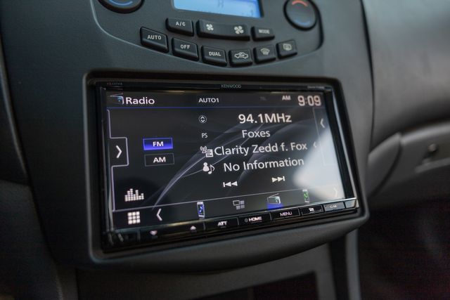 2003 Honda Accord LX w/ 33 MPG, Cruise Control, Bluetooth Radio 2003 Honda Accord LX w/ 33 MPG, Cruise Control, Bluetooth Radio