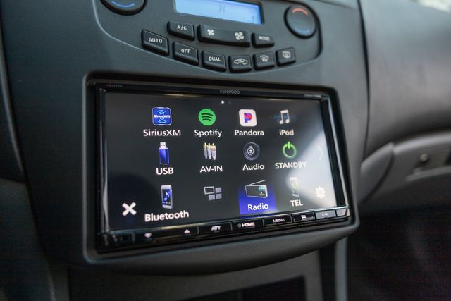 2003 Honda Accord LX w/ 33 MPG, Cruise Control, Bluetooth Radio