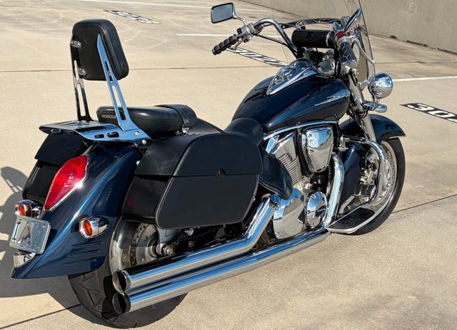 2007 Honda VTX1300R | Dania Beach, Florida | Top Gear Inc. 2007 Honda VTX1300R | Dania Beach, Florida | Top Gear Inc.