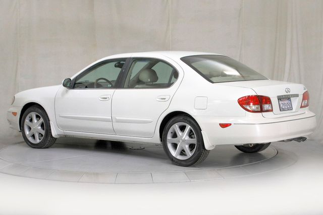 2003 Infiniti I35 | Burbank, California | MDK International 2003 Infiniti I35 | Burbank, California | MDK International