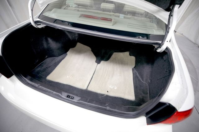 2003 Infiniti I35 | Burbank, California | MDK International 2003 Infiniti I35 | Burbank, California | MDK International