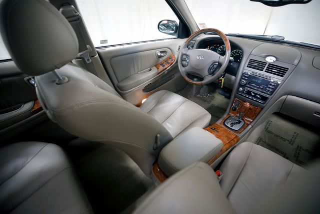 2003 Infiniti I35 | Burbank, California | MDK International 2003 Infiniti I35 | Burbank, California | MDK International