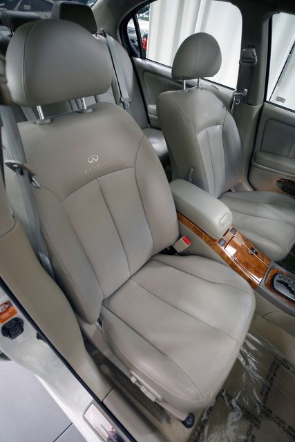 2003 Infiniti I35 | Burbank, California | MDK International 2003 Infiniti I35 | Burbank, California | MDK International