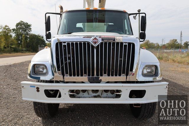 2003 International 7400 DT530 105FT Boom Lift Crane Truck Commercial Se... | Canton, Ohio | Ohio Auto Warehouse LLC 2003 International 7400 DT530 105FT Boom Lift Crane Truck Commercial Se... | Canton, Ohio | Ohio Auto Warehouse LLC