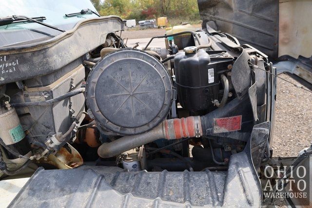 2003 International 7400 DT530 105FT Boom Lift Crane | Canton, Ohio | Ohio Auto Warehouse LLC 2003 International 7400 DT530 105FT Boom Lift Crane | Canton, Ohio | Ohio Auto Warehouse LLC