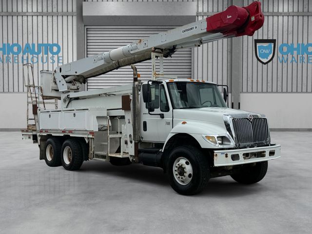 2003 International 7400 DT530 105FT Boom Lift Crane | Canton, Ohio | Ohio Auto Warehouse LLC 2003 International 7400 DT530 105FT Boom Lift Crane | Canton, Ohio | Ohio Auto Warehouse LLC