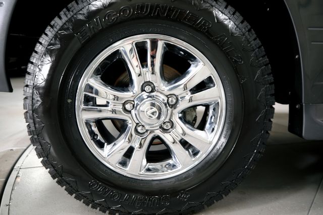 2003 Lexus LX 470 | Burbank, California | MDK International 2003 Lexus LX 470 | Burbank, California | MDK International